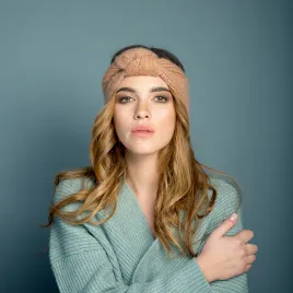 Zimowa opaska damska z supłem beż.