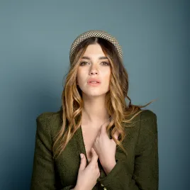 Opaska damska na gąbce w pepitkę beż.