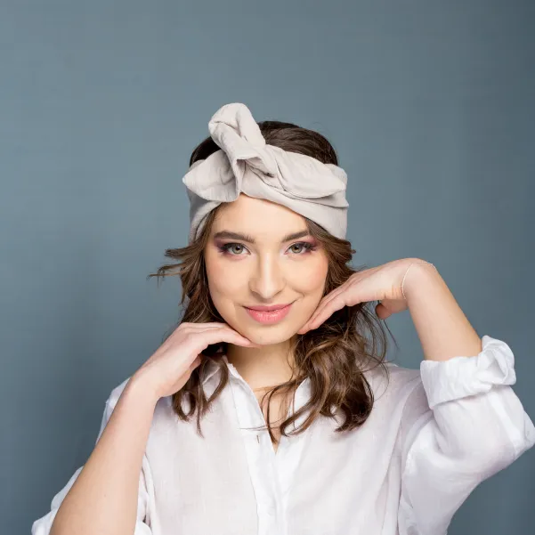 Opaska damska turban taupe.