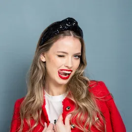 Modna opaska do włosów z węzłem czarne cekiny.