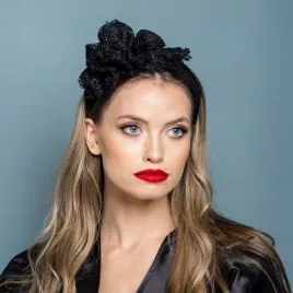 Wieczorowa ozdobna opaska do włosów.