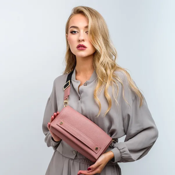 Torebka, nerka, kopertówka ze skóry brudny róż.