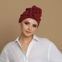 Turban z różą bordowy marsala z kreszowanej bawełny.