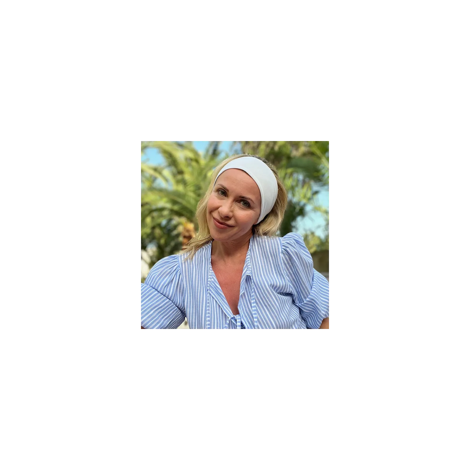 Szeroka elastyczna opaska kobieca off-white.