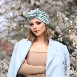 Czapka turban damski z kokardą eukaliptus.
