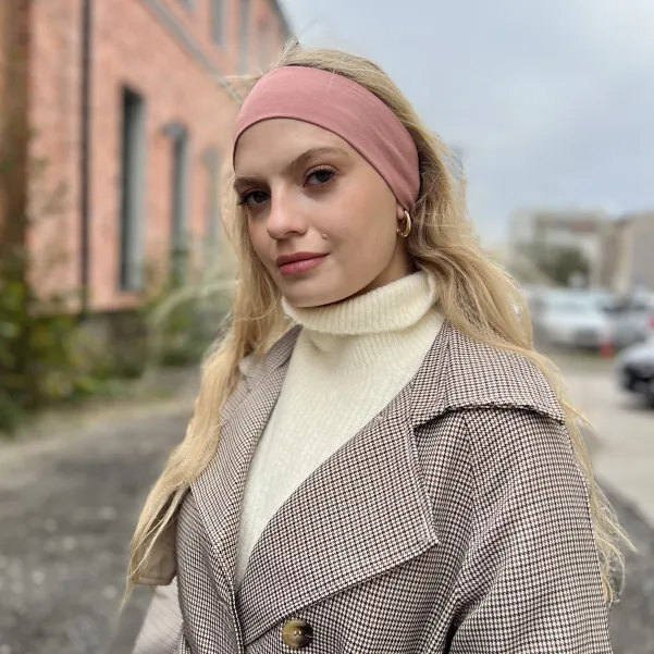 Stylowa elastyczna opaska na głowę koral nude