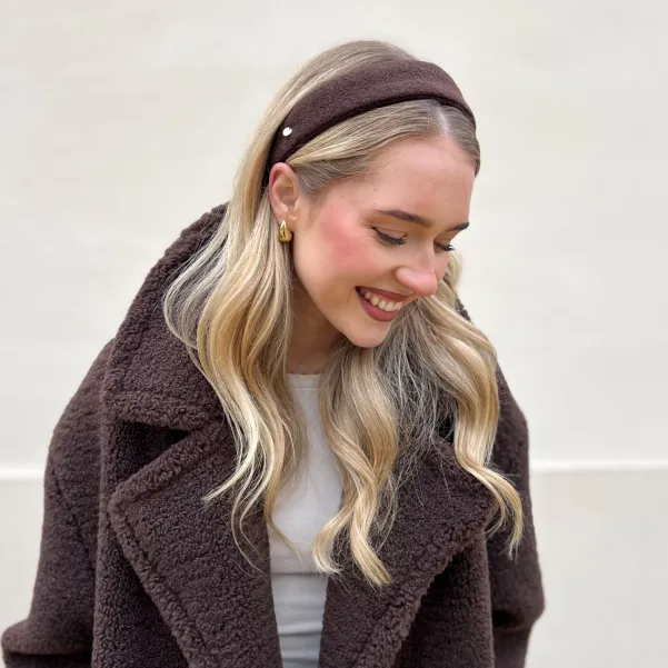 Kobieca opaska teddy brązowa