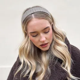 Modna kobieca opaska w pepitkę brązowo-czarna