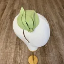 Zielona ozdoba na głowę mini toczek łezka.