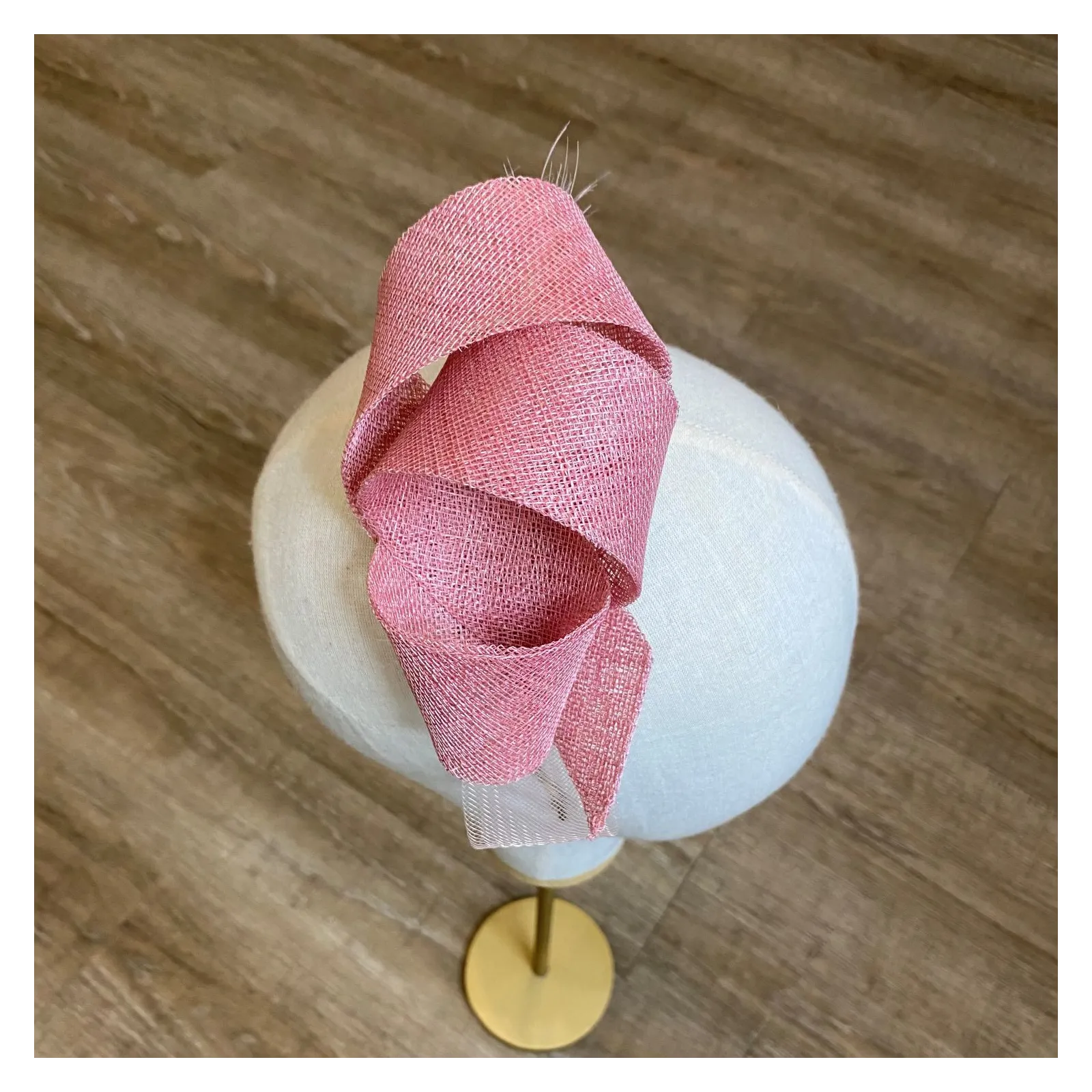 Opaska do włosów brudny róż.