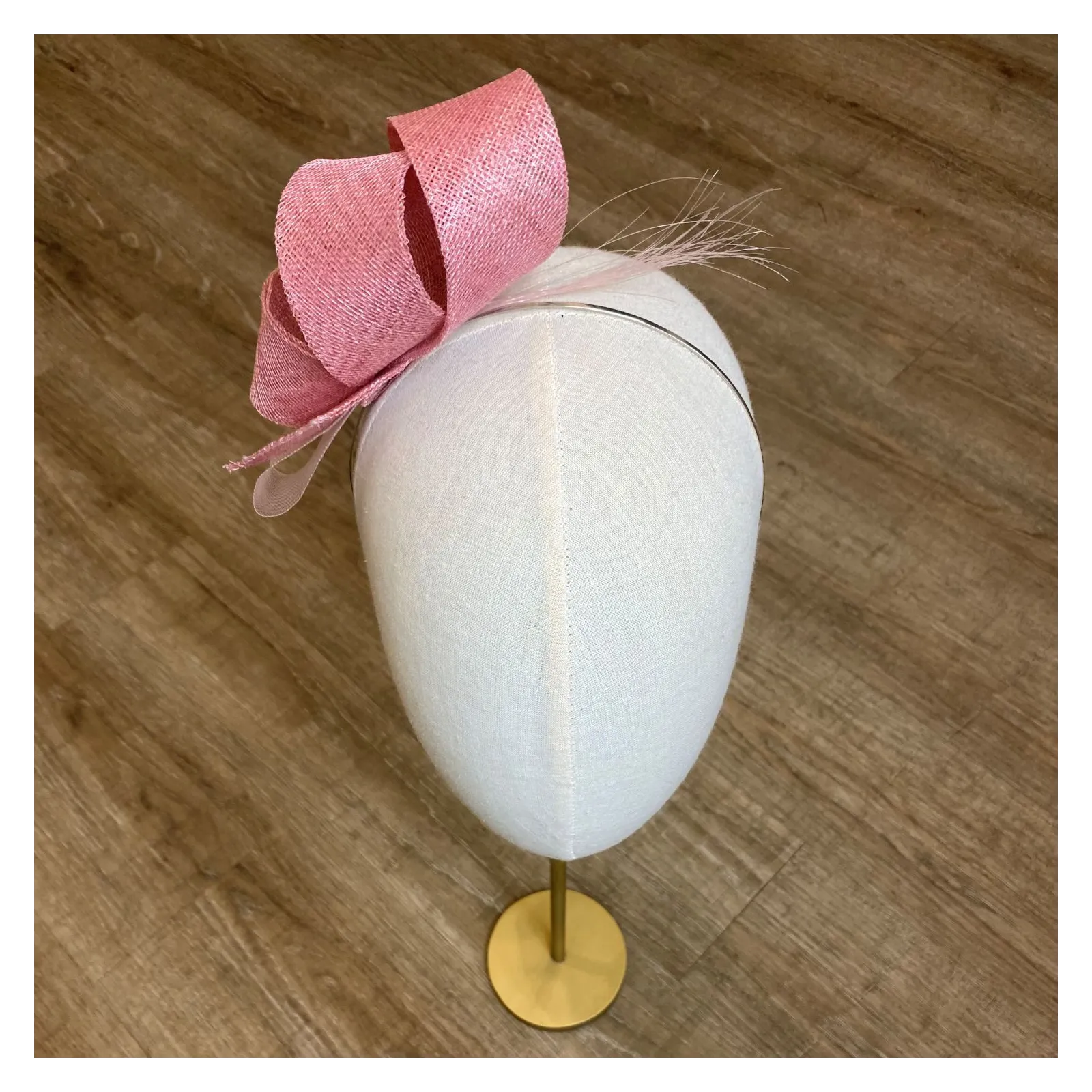 Opaska do włosów brudny róż.