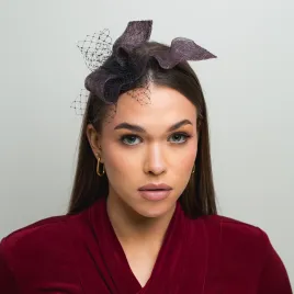 Wytworna ozdoba do włosów nieoczywisty brąz z woalką