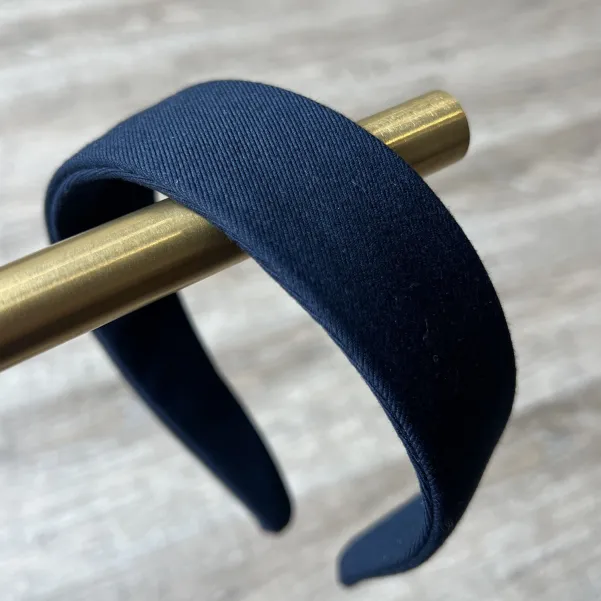 Granatowa klasyczna opaska z wiskozy.