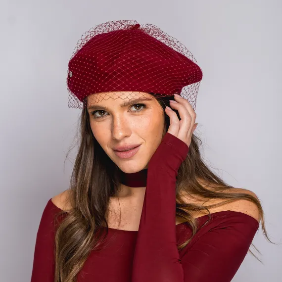 Stylowy beret z woalką i anteną, modny wełniany beret