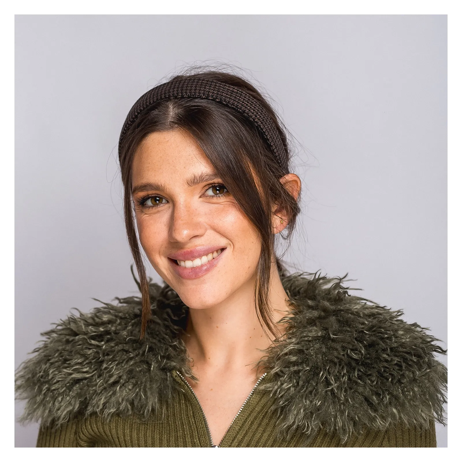 Gładka opaska w kratę brąz , czarny