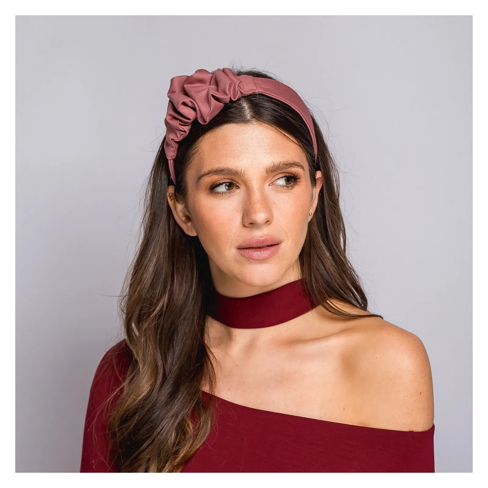 Opaska z marszczeniem pudrowy róż