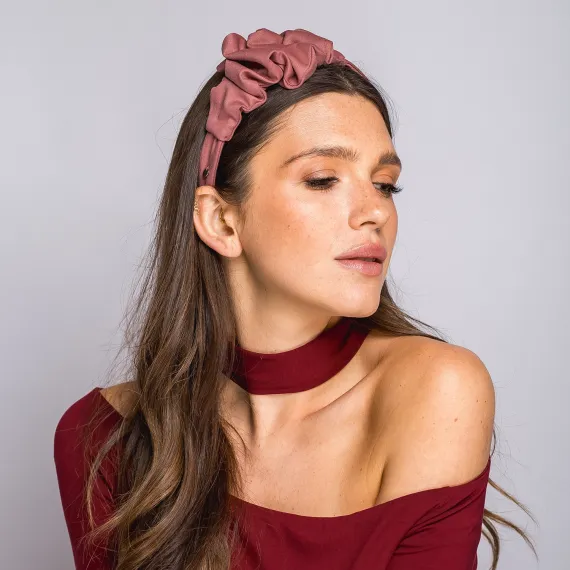 Opaska z marszczeniem pudrowy róż