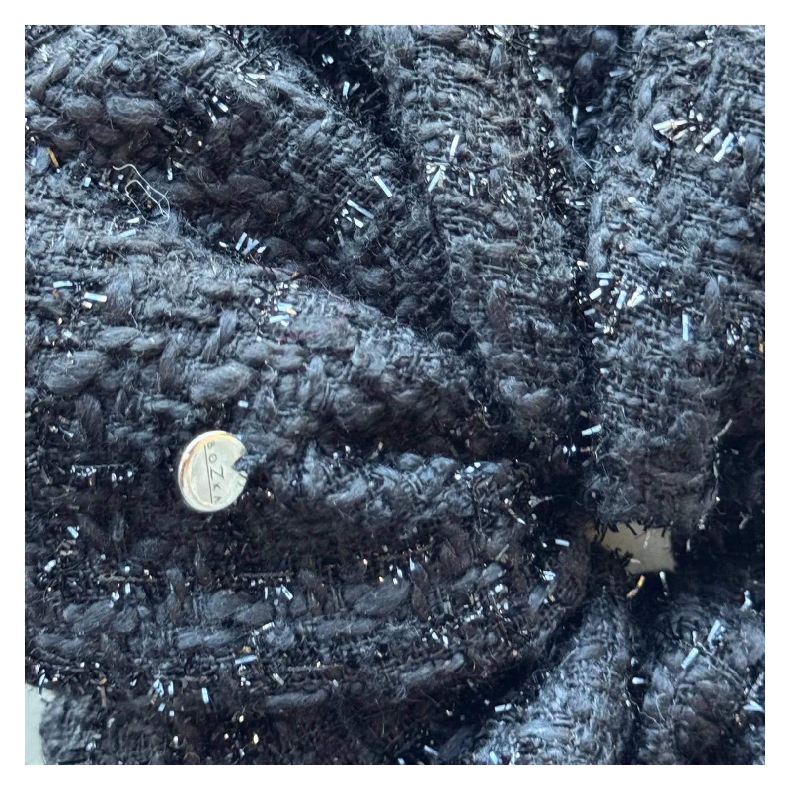 Czarna duża gumka do włosów z tweedu