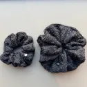 Mała gumka scrunchie czarna z tweedu