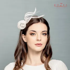 Dodatek ślubny do włosów- unikatowy kwiat.